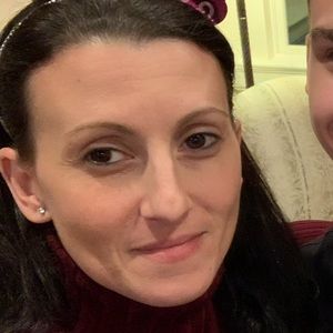 Meet your Posher, Dana